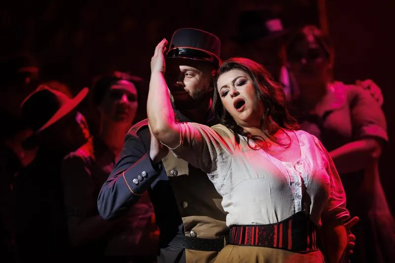 Miłość i zdrada w Operze Carmen