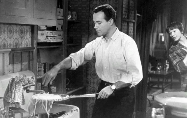 Teorie i plotki Garsoniery